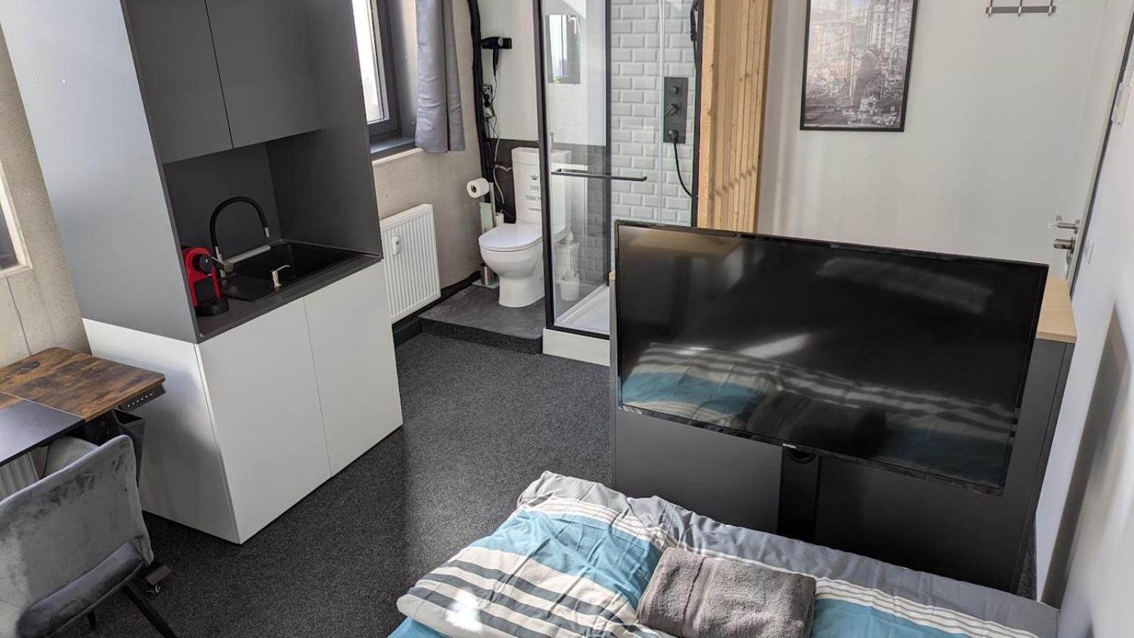 Business-Motel & 24H Selfcheckin Heimsheim Extérieur photo